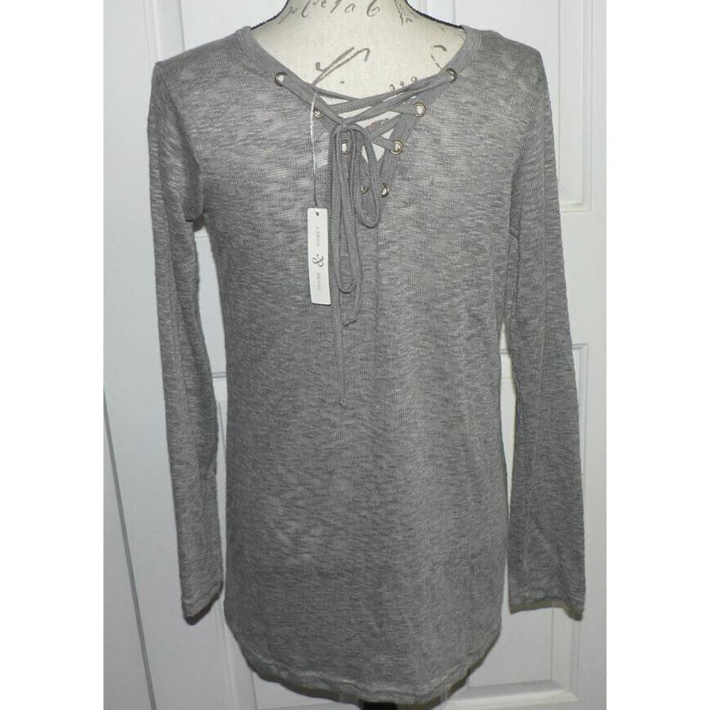 Thyme & Honey Women's Lightweight Lace Up Back High-Low Long Sleeve Top Grey Med